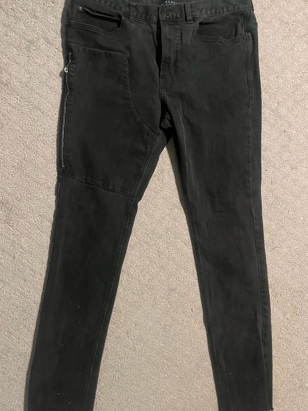 PacSun Black Slim Fit Men's Jeans with Zip Pocket right leg 34x32